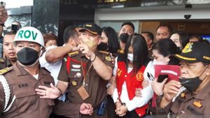 Kasus Brigadir J Segera Disidangkan, Pengacara Putri Candrawathi Febri Diansyah: Yang Salah Dihukum, Yang Tidak Tak Adil Jika Juga Disanksi