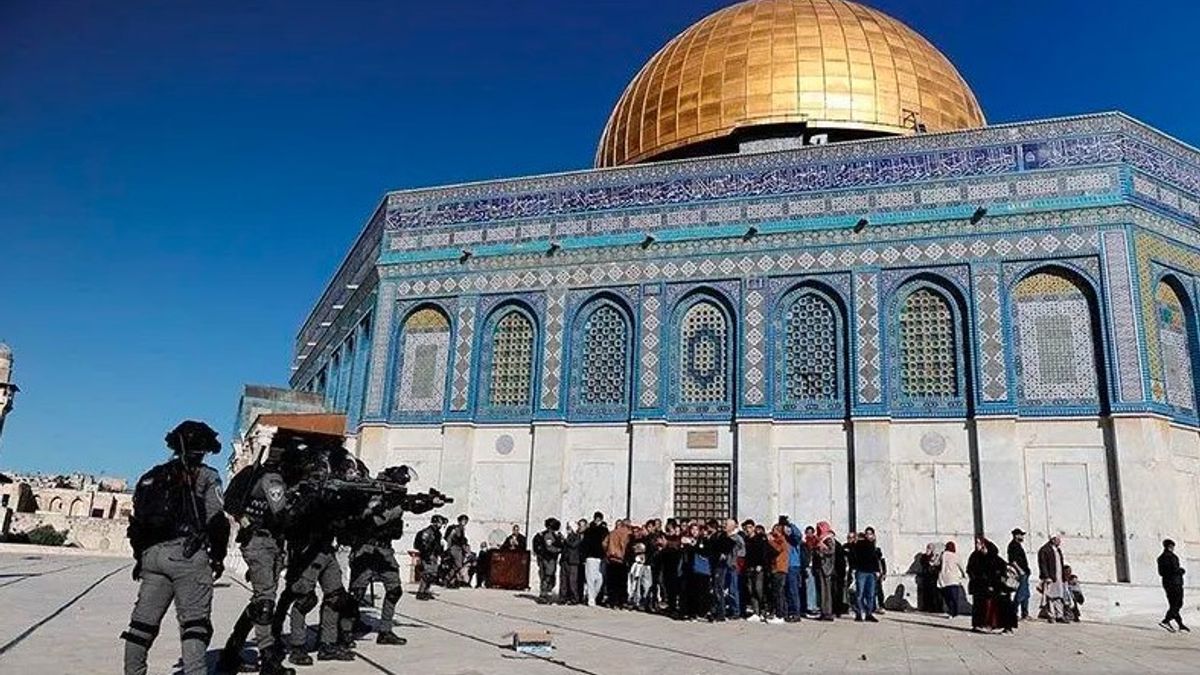 Berita Manca Negara: Penyerbuan Tentara Israel ke Masjid Al Aqsa Dikecam