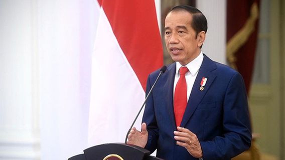 Le Président Jokowi Félicite Immédiatement La Médaille Windy Cantika Aisah