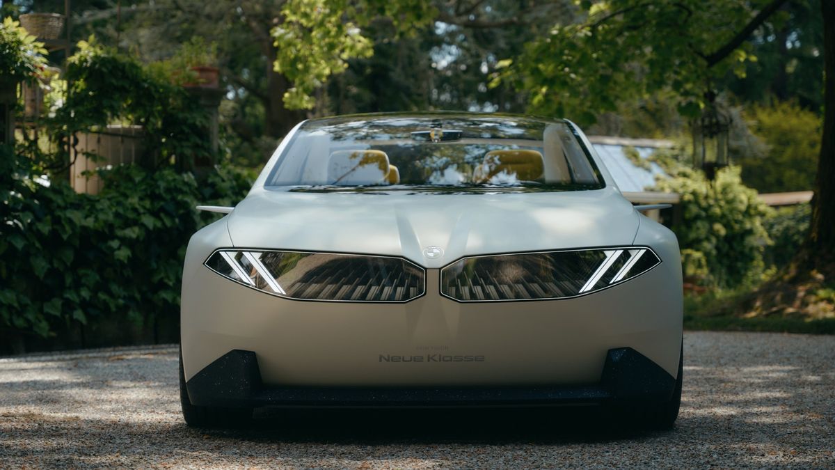 Finally, The First Neue Classe-Based BMW Car Is Tested For Production In 2025