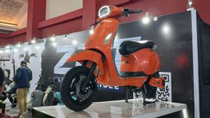 Produsen Motor Listrik Ini Tawarkan Motor Listrik Termurah di Indonesia dalam PEVS 2024
