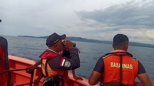 Hari Keempat Operasi Pencarian Korban KM Cantika Express 77, Tim SAR Temukan 1 Orang di Perairan Barate