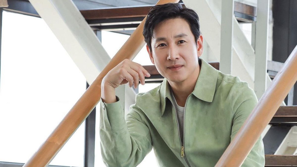 Terlibat Kasus Narkoba, Lee Sun Kyun Keluar dari Drama <i>No Way Out</i>