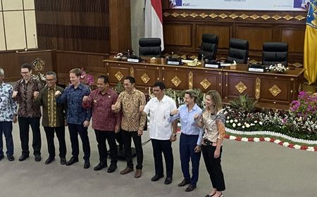 Bali Mulai Proyek Pengembangan Angkutan Bus Listrik Sarbagita