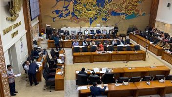 Parlant du projet de loi DKJ, le législateur Gerindra proposé par Sukabumi entrer dans la zone d’agglomération