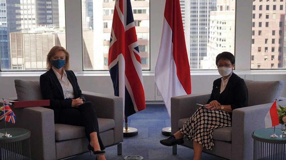 英国外交大臣访问印尼东南亚"之旅"