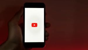 YouTube Bermasalah! Kreator Panik karena Unggahan Stuck di 0%!