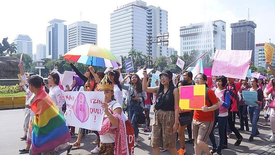 Mengurusi Problematika Praktik LGBT Ibarat Perang Tiada Akhir