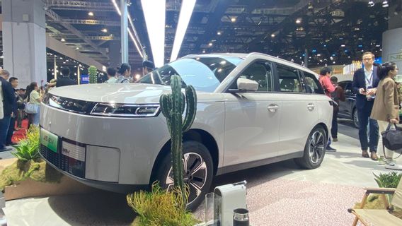 Usai Debut Global di Indonesia, Jaecoo J5 EV Pamer Interior Futuristik di Auto Shanghai 2025