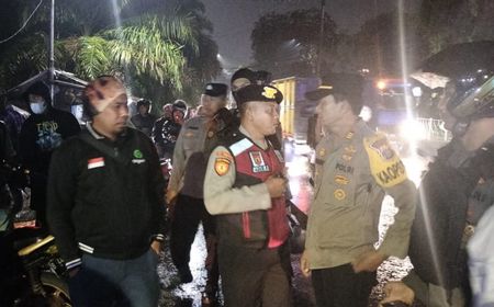 Ricuh Dua Ormas di Cisauk Tangsel, Satu Posko Dibakar dan Handpone Pemilik Warung Dicuri