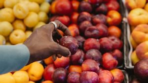 8 Jenis Buah-buahan Rendah Karbohidrat, Cocok untuk Diet