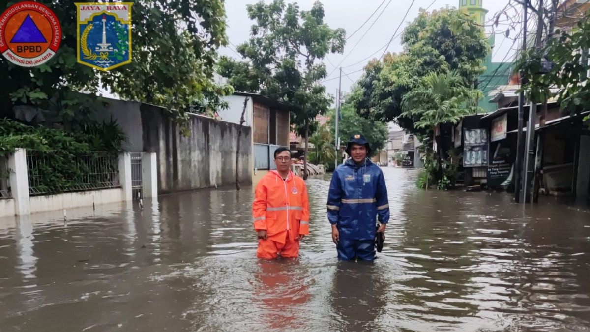 雨のため、ポンドックカリヤジャクセル洪水高さ80cm