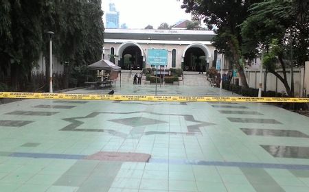 Tas Mencurigakan di Masjid Sunda Kelapa yang Hanya Berisi Pakaian