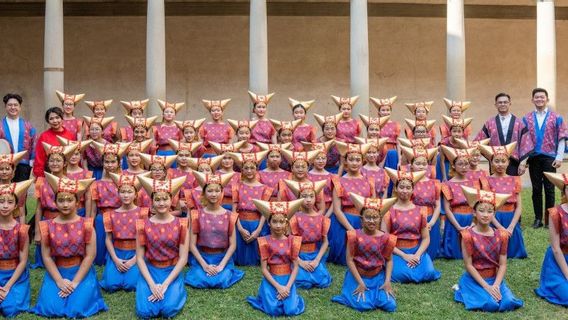 Bikin Bangga! The Resonanz Children Choir Juara Umum Kompetisi Paduan Suara  di Firenze