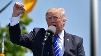 Trump Dievakuasi Setelah Ada Penembakan di Luar Gedung Putih