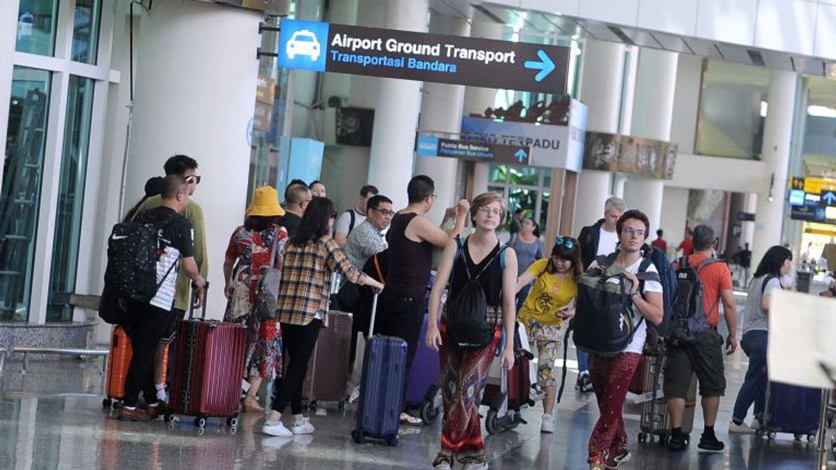 Plt Dirjen Imigrasi: Jangan Ada Antrean Menumpuk di Bandara Ngurah Rai Bali