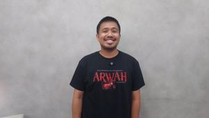 Joshua Suherman Paham Rasanya Jadi Ayah Setelah Syuting Film <i>Arwah</i>