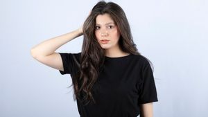 6 Changes In Hair Experienced Along With Age