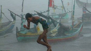 2月27日(金) BMKG、さまざまな地域で中程度から激しい雨を予測