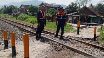 PT KAI fermera 19 routes sauvages avec des barrières de fer pour les accidents