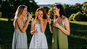 6 Langkah Sederhana Jadi Pribadi Lebih Ramah dan Menyenangkan