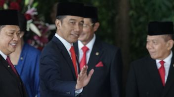 Jokowi回答公众对反腐败承诺的质疑