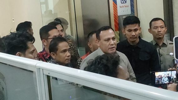 Ditanya Bukti Valas Rp7,4 Miliar, Firli Bahuri Serahkan Sepenuhnya ke Penyidik