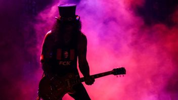 Slash Garap Album Solo Baru Berorientasi Blues