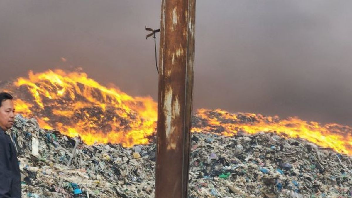TPA Jatibarang Semarang Kebakaran, Api Bersumber dari Bekas Pabrik Pupuk 