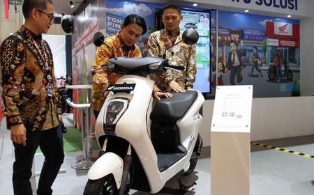 Berburu Motor Baru di IMOS 2024, FIFGroup Tebar Promo Menarik Selama Pameran 