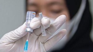 Meski Sudah Ada Putusan MA Soal Vaksin Halal, Satgas Sebut Seluruh Vaksin Bisa Digunakan karena Kedaruratan