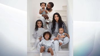 Supported By Politicians, Kanye West Criticizes Kim Kardashian About Their Children's Social Media Account