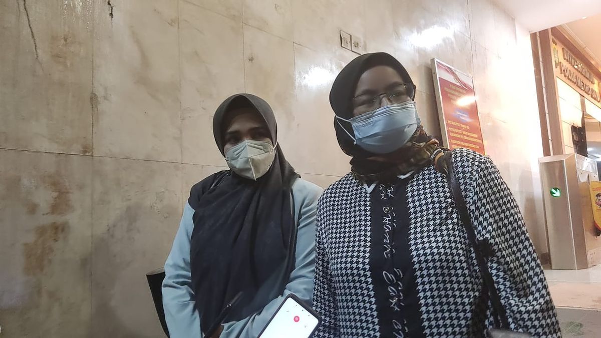 Mantan Istri Siri Bambang Pamungkas Diperiksa, Bawa Bukti dan 2 Tuntutan Pengakuan Anak dan Nafkah