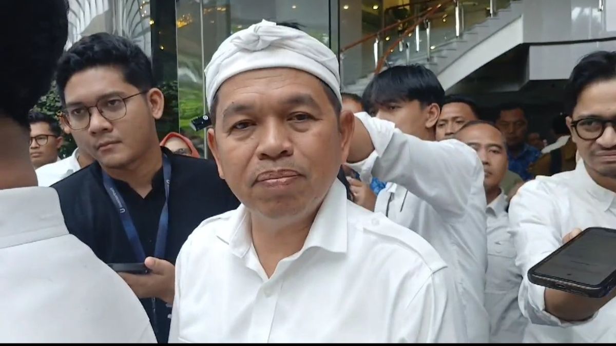 Pemprov Jabar Siapkan Kereta Kilat, KDM: Doakan Kami Dapat Uangnya