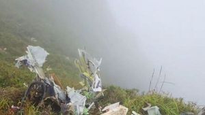 Harap Kepastian, Keluarga Korban ATR 42-500 Jalani Pengambilan DNA