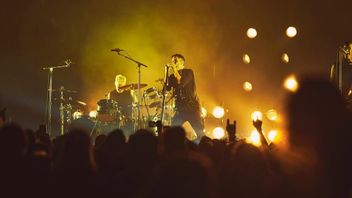 Vokalis Nine Inch Nails Ceritakan Momen Bertukar Drummer dengan Foo Fighters