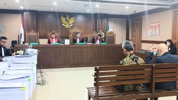 Eks Dirut Taspen Antonius Kosasih Dituntut 10 Tahun Penjara