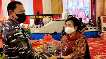 Di Depan Laksamana Yudo, Megawati Kasih Nama KRI Bung Karno untuk Kapal Korvet TNI AL