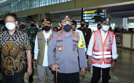 Kapolri Minta Pengawasan Karantina Pelaku Perjalanan Internasional Diperketat