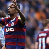 Alexander Isak Absen di Tur Asia Newcastle, Jadi Pindah ke Liverpool?