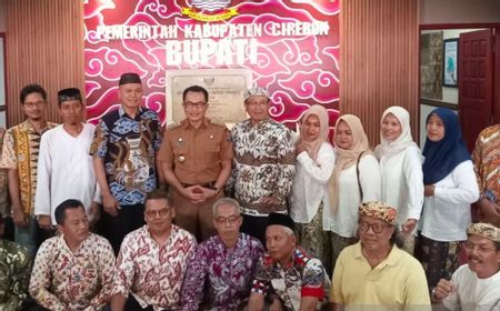 Pemkab Cirebon Raih Sertifikat Indikasi Geografis untuk Batik Merawit