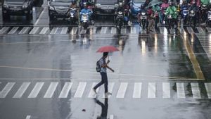 Tetap Waspada di Hari Natal, BMKG Perkirakan Hujan Lebat Disertai Angin dan Kilat di Sejumlah Provinsi