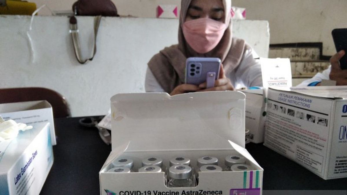 到期 2021年12月底，Kudus卫生办公室向中爪哇省政府返还3，550剂阿斯利康
