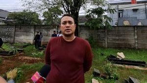 Gilang Dirga Sebut Ayah Sempat Berjuang Lawan Sakit Jantung Sebelum Meninggal