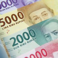 Jelang Siang, Rupiah di Level Rp15.048 per Dolar AS, Hampir Masuk Dasar Klasemen di Asia