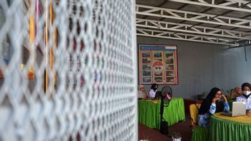 Prisoners In Gorontalo Women's Prison Allowed Video Calls With Family For 15 Minutes