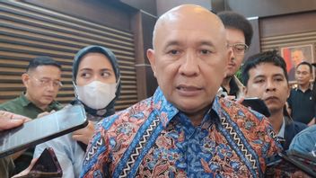 وزير التعاونيات تيتن يأمل أن تصبح جمهورية إندونيسيا الشركة الرائدة في تصدير الحرف اليدوية في رابطة أمم جنوب شرق آسيا