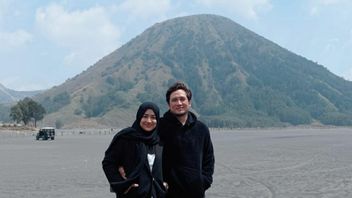 Had Filmed In Bromo, Tengku Firmansyah And Cindy Fatika Disappointed Teletubbies Hill Caught Fire