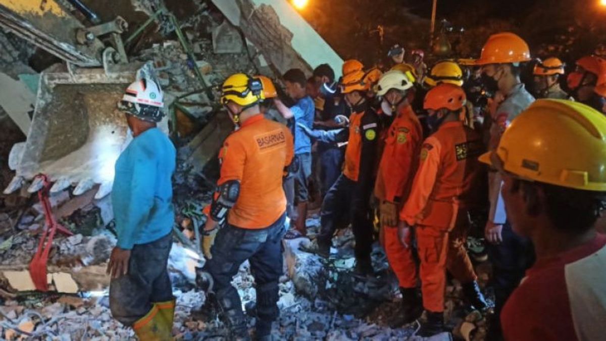 Kabar Terbaru, Jasad Pekerja Kedua yang Tertimbun Reruntuhan Masjid Suada Mamuju Ditemukan Dini Hari