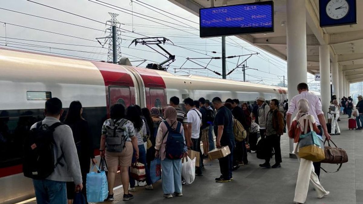 KCIC Prediksi Puncak Arus Balik Hari Ini Capai 23 Ribu Penumpang
